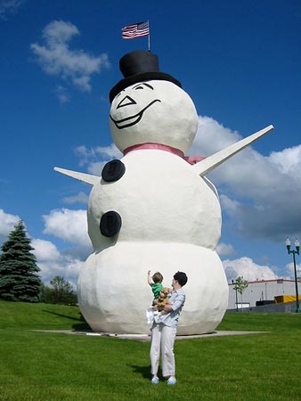 Stucco Snowman